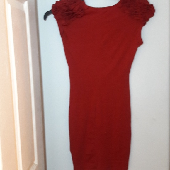 FOREVER 21 DRESS PERFECT CONDITION - Picture 4 of 5
